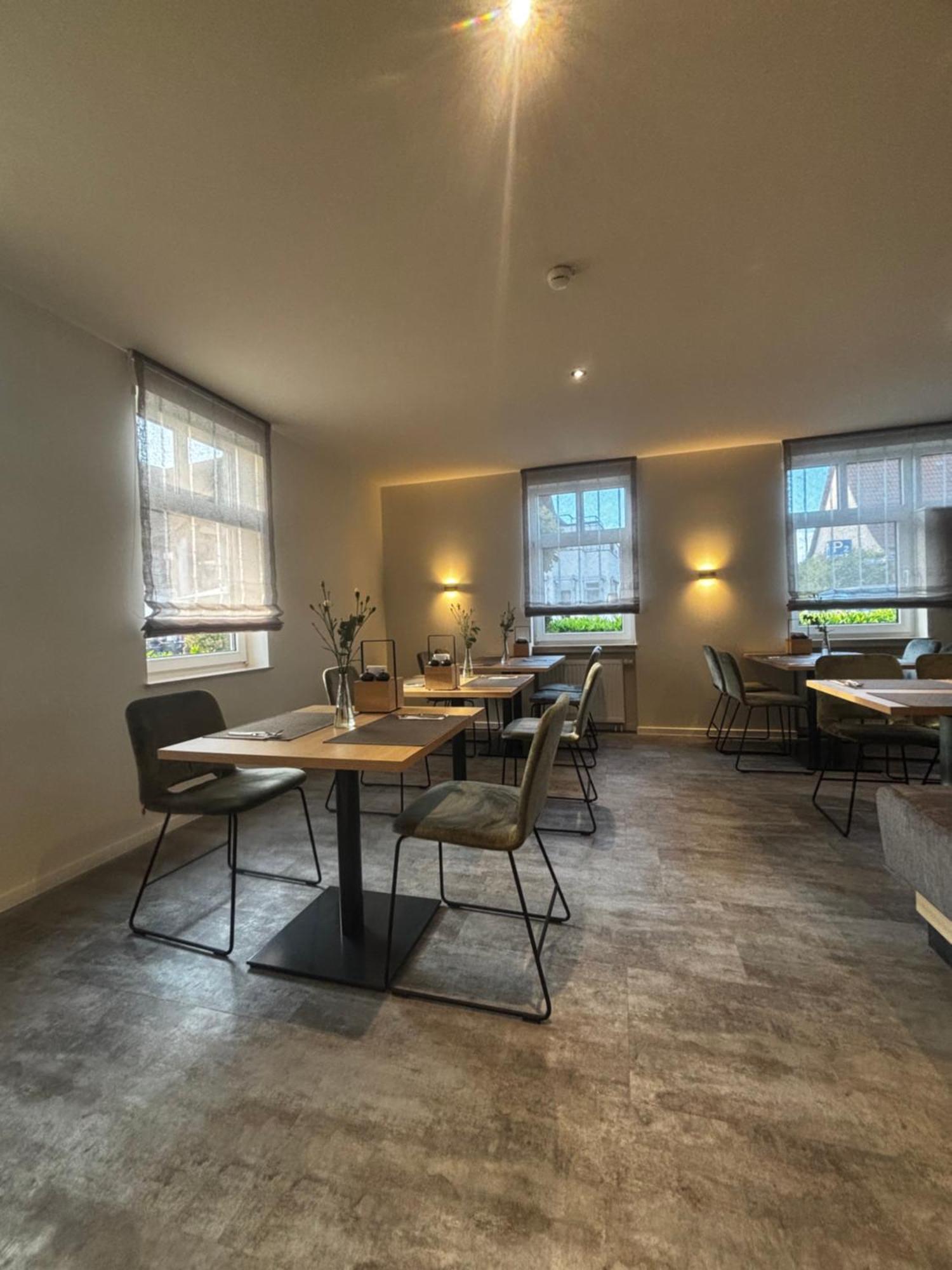 Hotel Am Stadthaus 3*